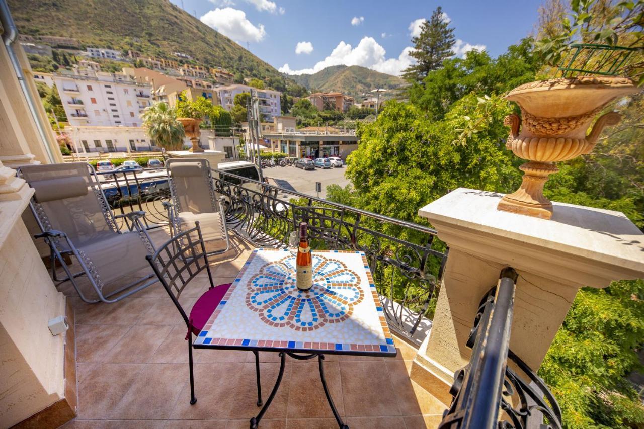 Liberty House Lägenhet Cefalù Exteriör bild